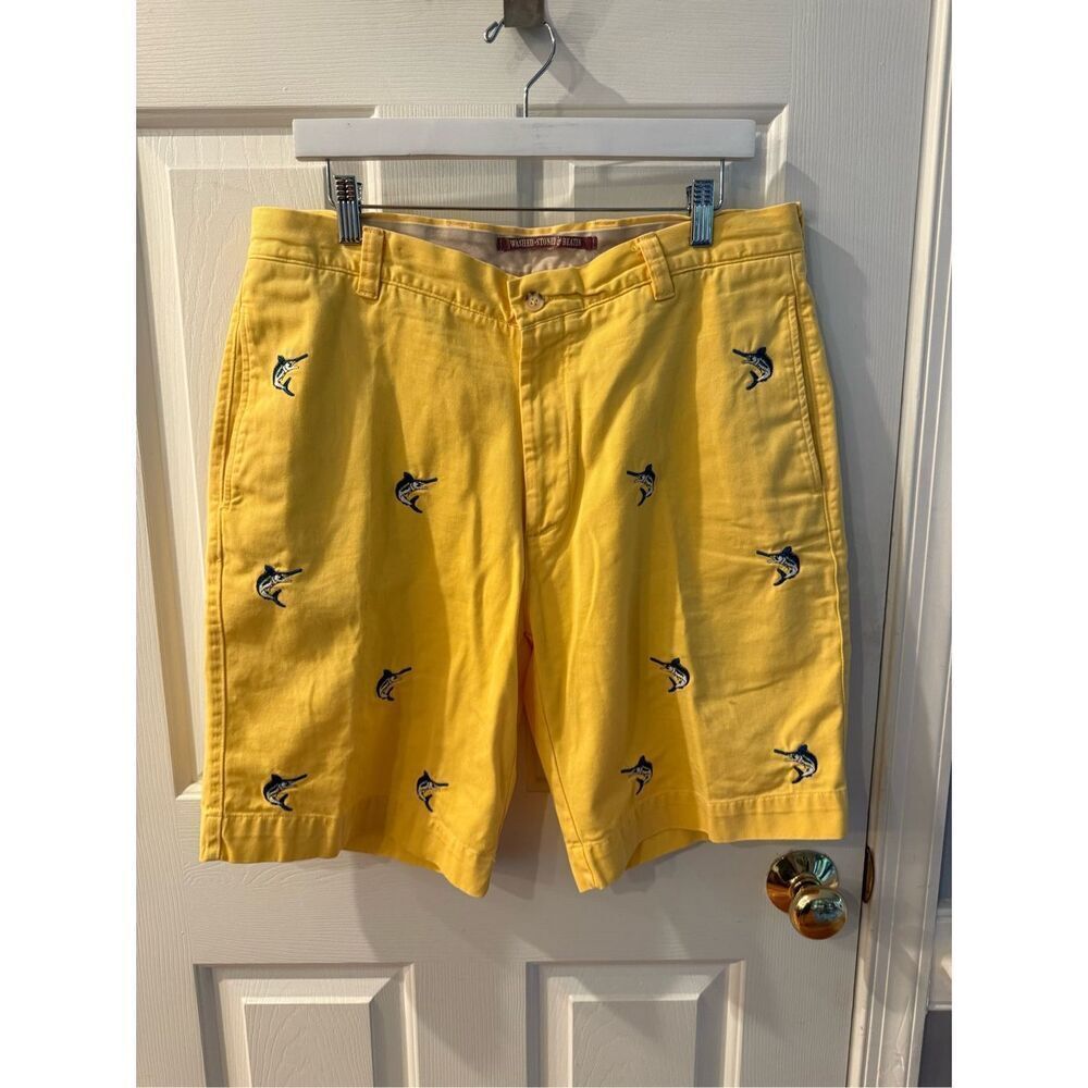 Berle Vintage Yellow Twill Blue Marlin Embroidered Preppy Bermuda Shorts sz 35